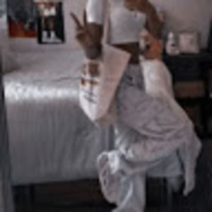 Meet your Posher, Shekinah